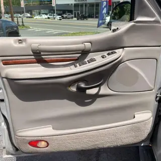 1999 Lincoln Navigator