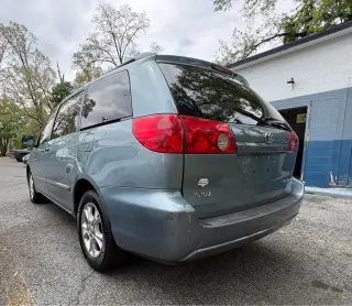 2006 Toyota Sienna