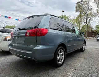 2006 Toyota Sienna