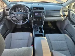 Toyota Camry 2017 SE 4dr Sedan