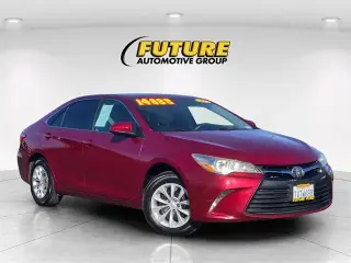 Toyota Camry 2017 SE 4dr Sedan