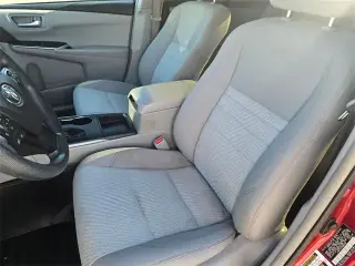 Toyota Camry 2017 SE 4dr Sedan