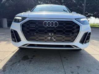 Audi Q5 2022 AWD quattro S line Premium 45 TFSI 4dr SUV