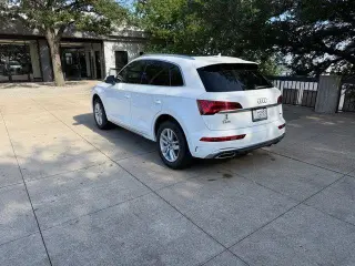 Audi Q5 2022 AWD quattro S line Premium 45 TFSI 4dr SUV