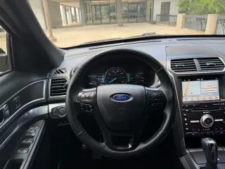 Ford Explorer 2018 AWD Sport 4dr SUV