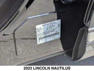 Lincoln Nautilus 2023 AWD Standard 4dr SUV