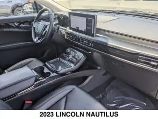 Lincoln Nautilus 2023 AWD Standard 4dr SUV