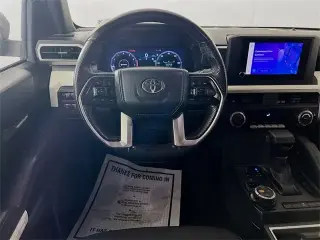 Toyota Tacoma 2024 4x4 Limited 4dr Double Cab 5.0 ft SB