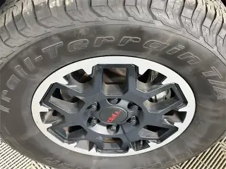 Toyota Tacoma 2024 4x4 Limited 4dr Double Cab 5.0 ft SB
