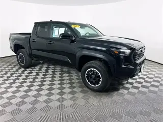 Toyota Tacoma 2024 4x4 Limited 4dr Double Cab 5.0 ft SB