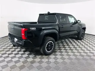 Toyota Tacoma 2024 4x4 Limited 4dr Double Cab 5.0 ft SB