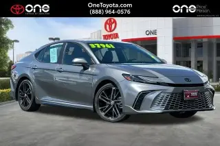 Toyota Camry 2025 SE 4dr Sedan