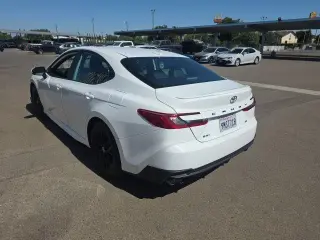Toyota Camry 2025 SE 4dr Sedan
