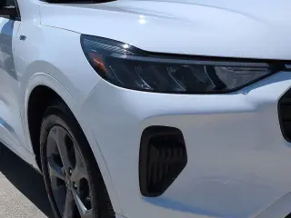 Ford Escape Hybrid 2023 ST-Line 4dr SUV