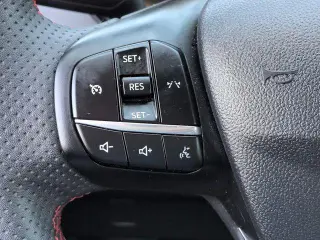 Ford Escape Hybrid 2023 ST-Line 4dr SUV