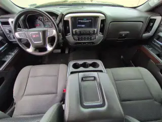 GMC Sierra 1500 2018 4x4 SLE 4dr Crew Cab 5.8 ft. SB