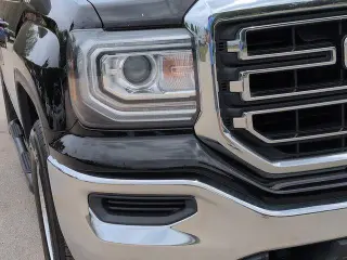 GMC Sierra 1500 2018 4x4 SLE 4dr Crew Cab 5.8 ft. SB