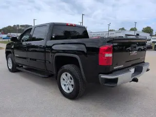 GMC Sierra 1500 2018 4x4 SLE 4dr Crew Cab 5.8 ft. SB