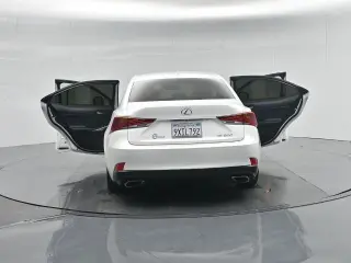 Lexus IS 300 2020 4dr Sedan