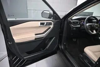 Ford Explorer 2024 XLT 4dr SUV