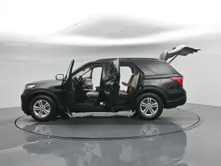 Ford Explorer 2024 XLT 4dr SUV
