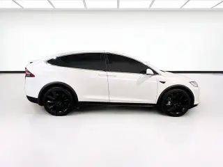Tesla Model X 2019 AWD 75D 4dr SUV