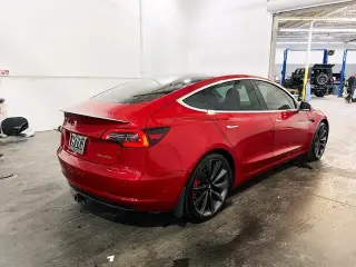 Tesla Model 3 2020 AWD Performance 4dr Sedan