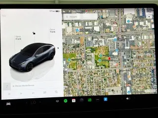 Tesla Model Y 2023 AWD 4dr Crossover