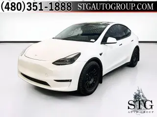 Tesla Model Y 2023 AWD Performance 4dr Crossover
