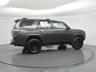 Toyota 4Runner 2021 4x4 SR5 Premium 4dr SUV