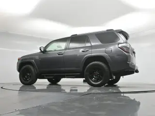 Toyota 4Runner 2021 4x4 SR5 Premium 4dr SUV