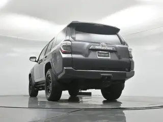 Toyota 4Runner 2021 4x4 SR5 Premium 4dr SUV