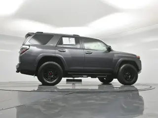 Toyota 4Runner 2021 4x4 SR5 Premium 4dr SUV