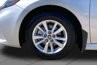 Toyota Camry 2025 LE 4dr Sedan