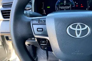 Toyota Camry 2025 LE 4dr Sedan