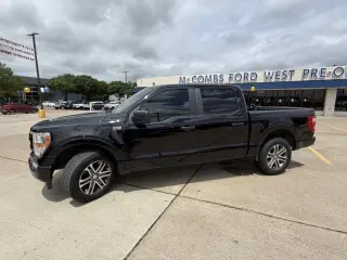 Ford F-150 2022 4x2 XL 4dr SuperCrew 5.5 ft. SB