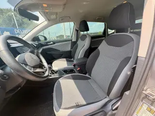 Volkswagen Taos 2024 S 4dr SUV