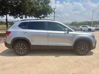 Volkswagen Taos 2024 S 4dr SUV