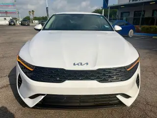 Kia K5 2024 LXS 4dr Sedan