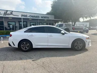 Kia K5 2024 LXS 4dr Sedan