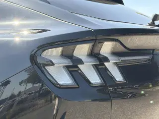 Ford Mustang Mach-E 2024 Select 4dr SUV