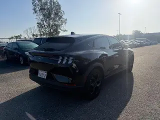 Ford Mustang Mach-E 2024 Select 4dr SUV