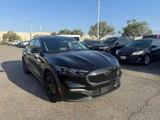 Ford Mustang Mach-E 2024 Select 4dr SUV