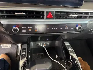 Kia Sorento 2024 SX 4dr SUV