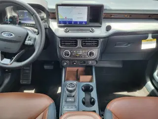 Ford Maverick 2023 AWD Lariat 4dr SuperCrew 4.5 ft. SB