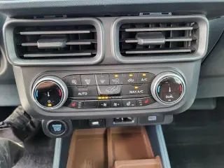 Ford Maverick 2023 AWD Lariat 4dr SuperCrew 4.5 ft. SB