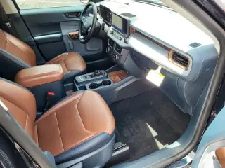 Ford Maverick 2023 AWD Lariat 4dr SuperCrew 4.5 ft. SB