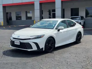 Toyota Camry 2025 SE 4dr Sedan