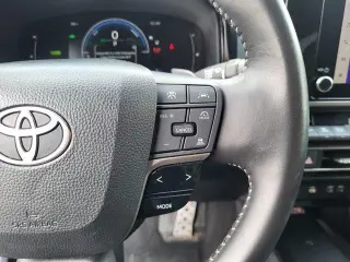 Toyota Camry 2025 SE 4dr Sedan
