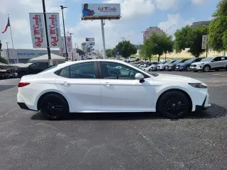 Toyota Camry 2025 SE 4dr Sedan